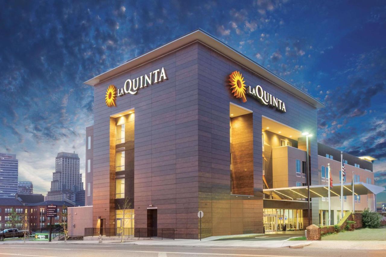 La Quinta By Wyndham Memphis Downtown Hotel Exterior photo